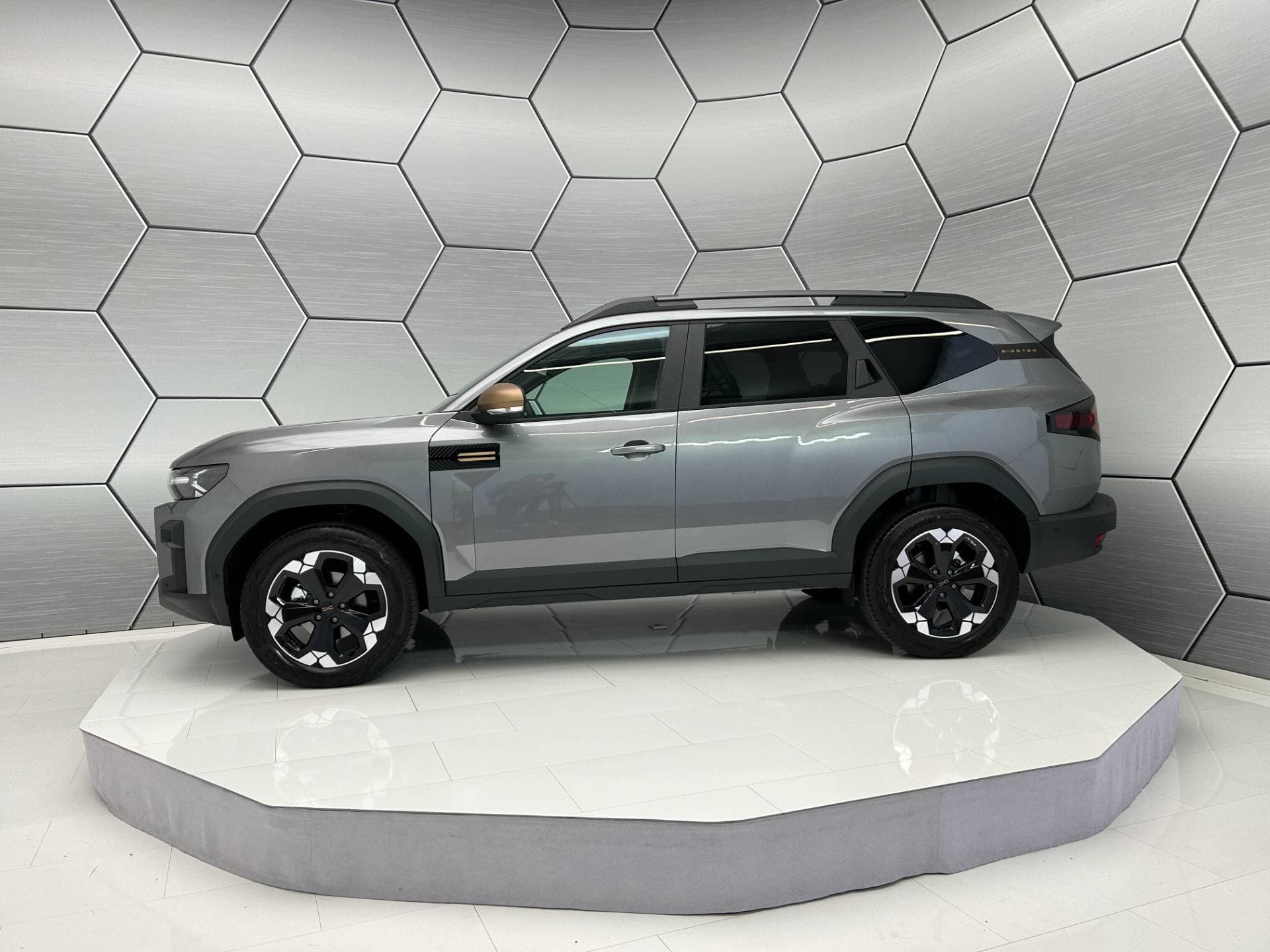 Dacia Bigster Extreme 155 Hybrid Panorama Kamera MediaNav Live