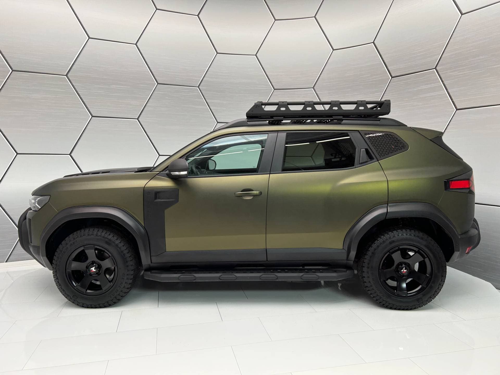 Dacia Duster Extreme hybrid-G 150 4x4 REDUST OFFROAD UMBAU