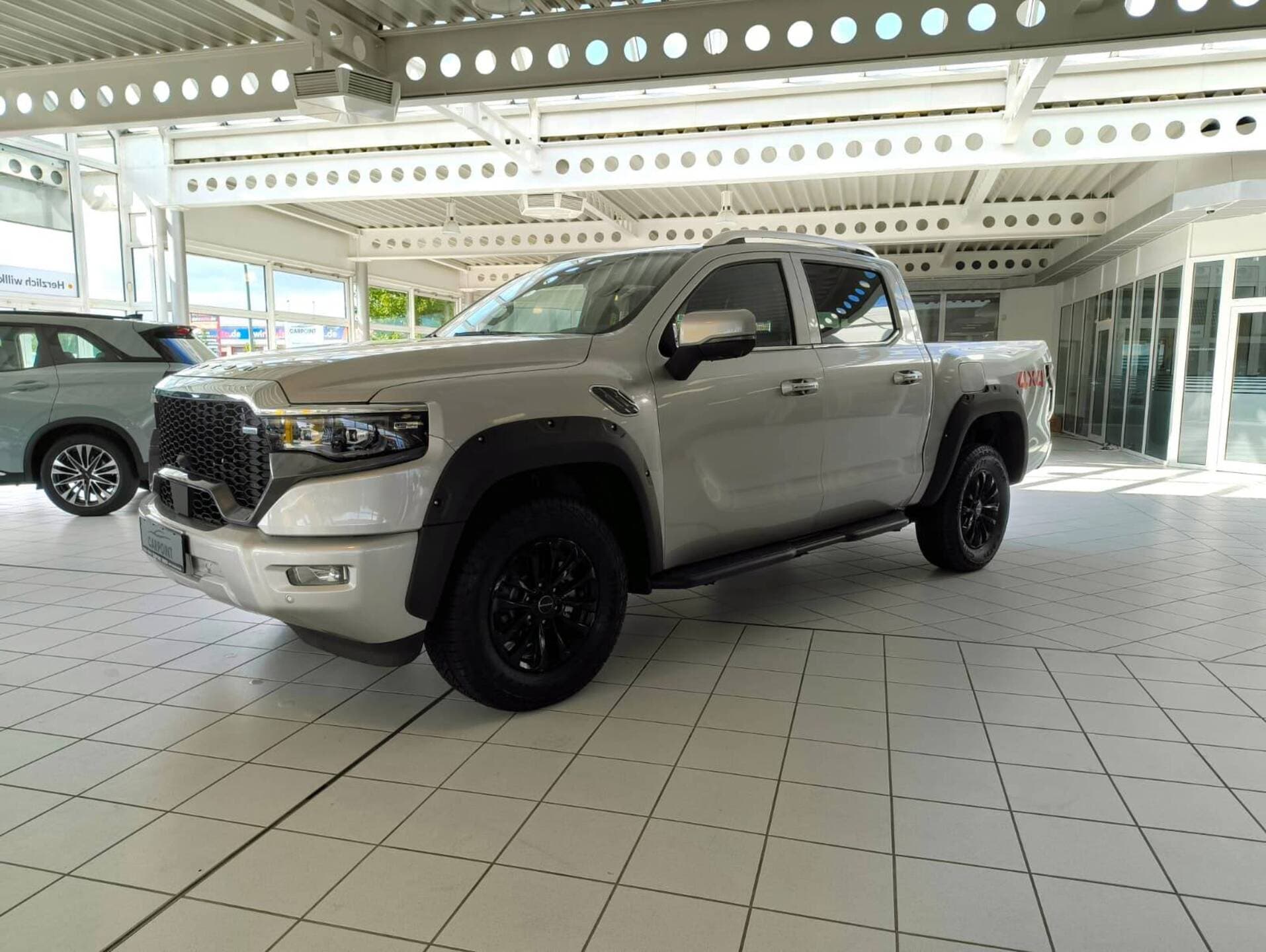 Foton 4 Ultra 2.0 4WD Hybrid Panorama ACC Keyless Carplay