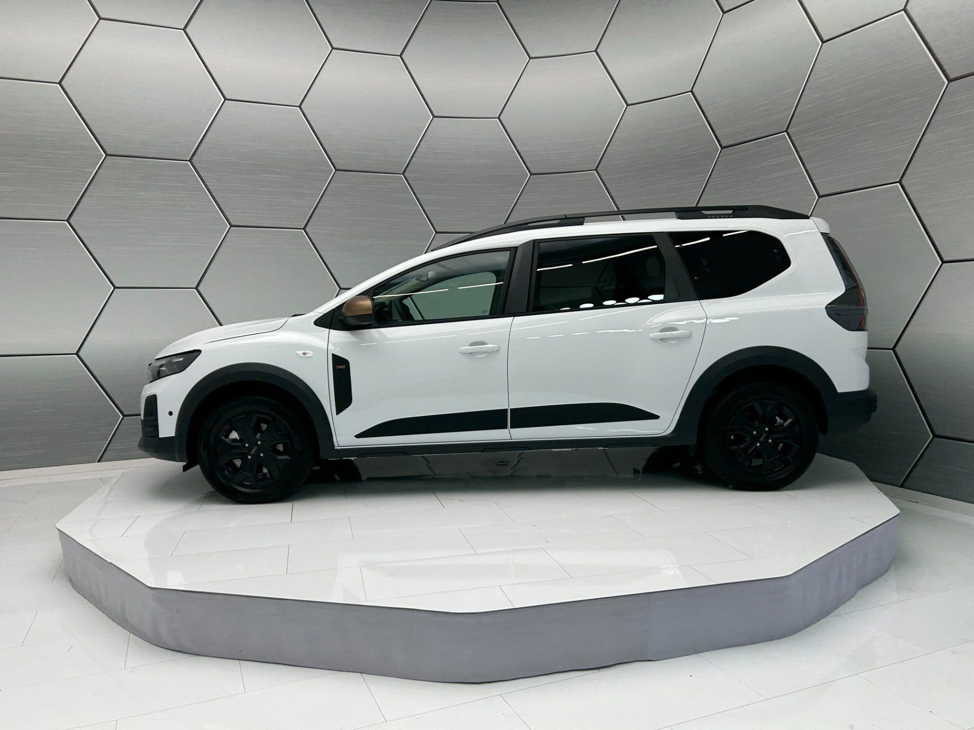 Dacia Jogger Extreme Eco-G 120 AT 7-Sitzer Winter Driving-Paket