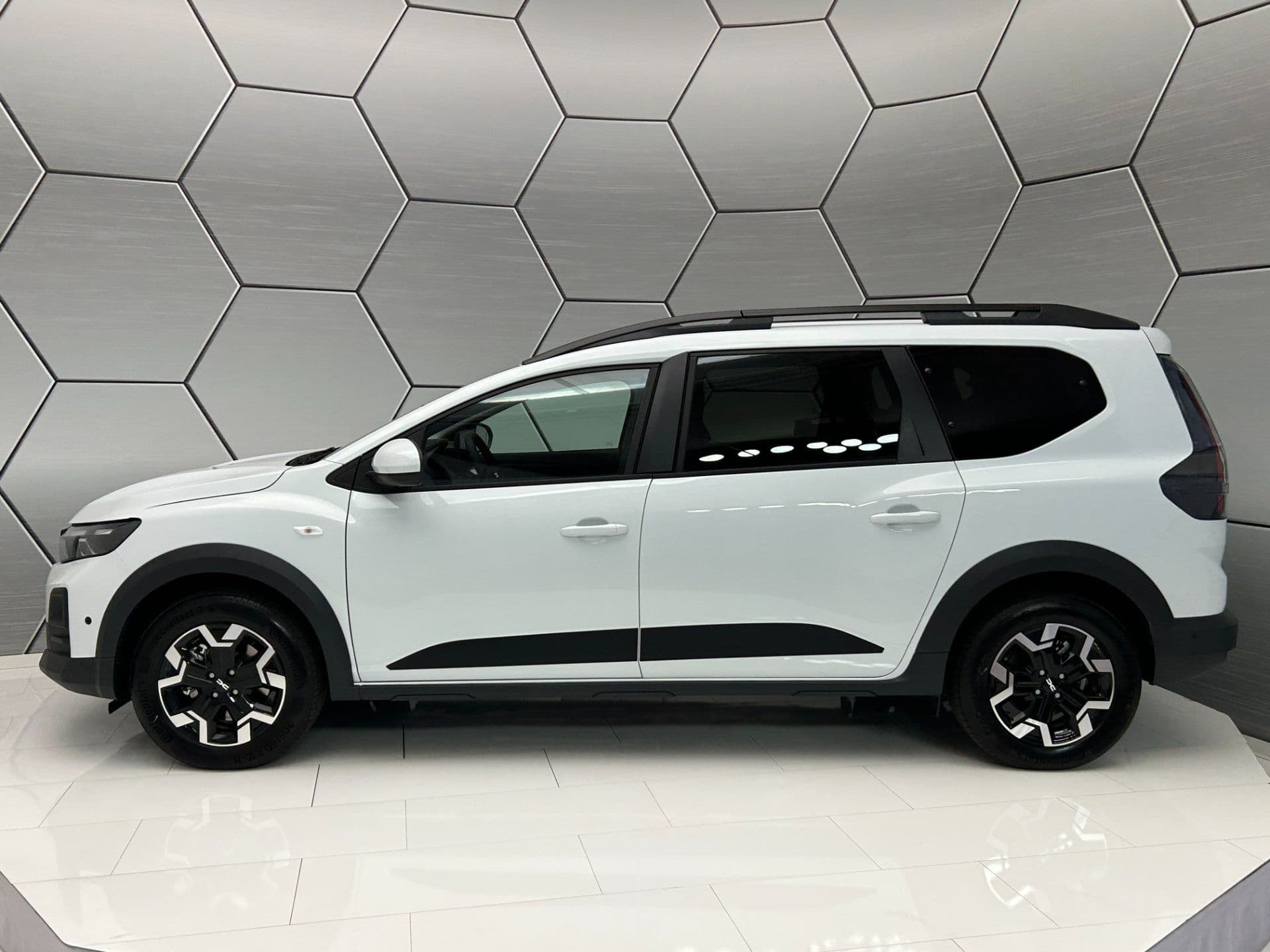 Dacia Jogger Journey hybrid 155 7-Sitzer 360° Sitzheizung Navi