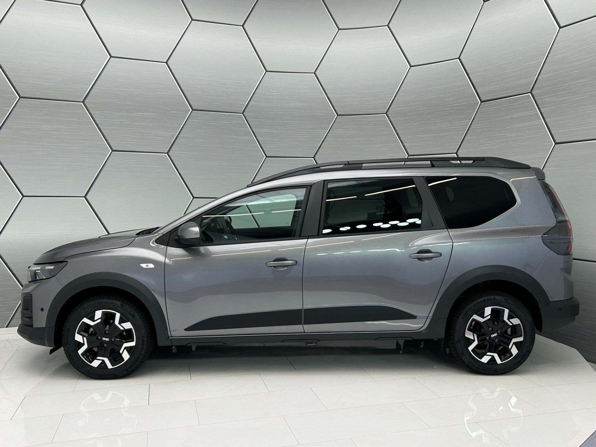 Dacia Jogger Journey hybrid 155 7-Sitzer 360° Sitzheizung Navi