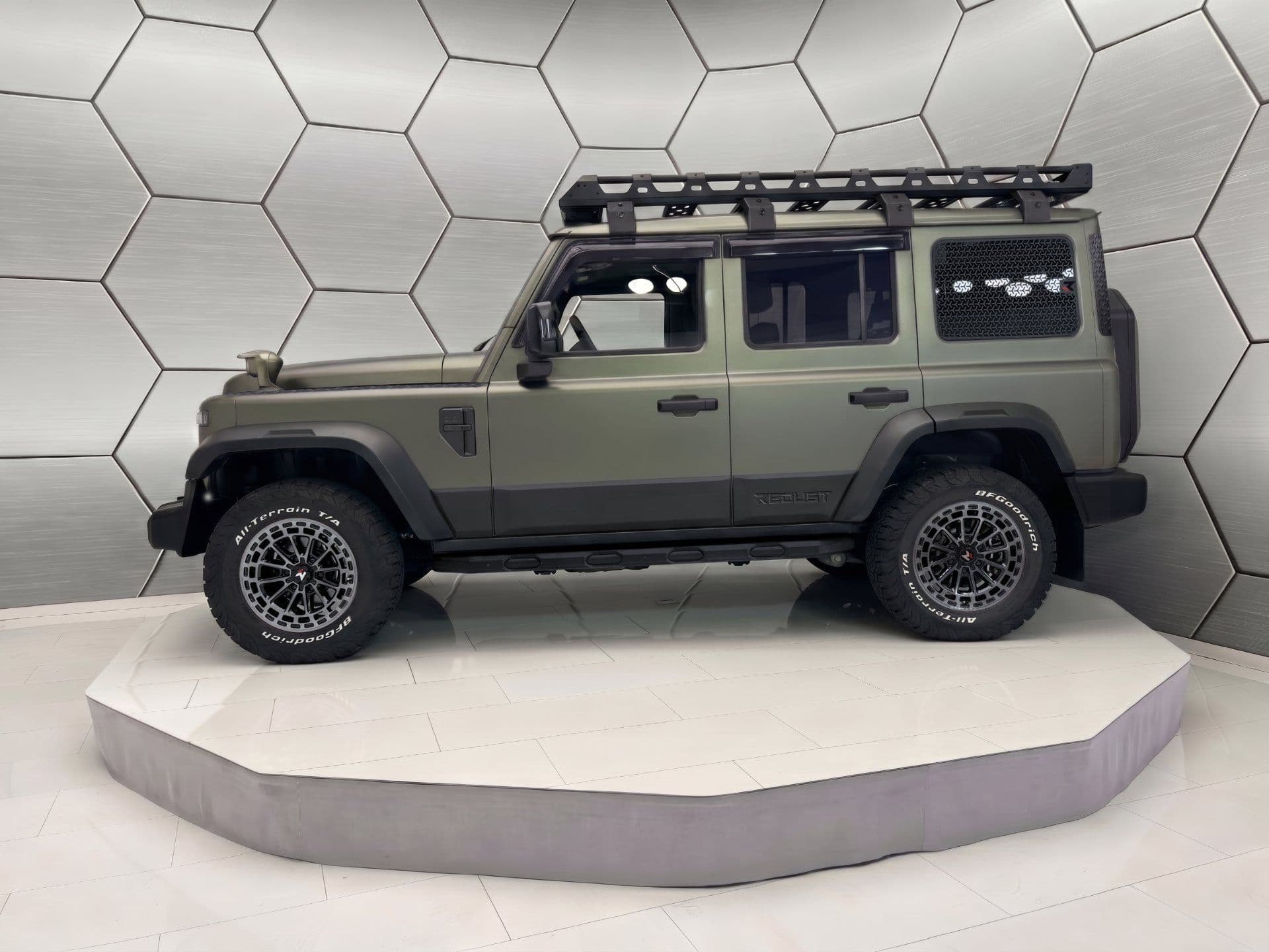 BAW 212 2.0 L Turbo Automatik REDUST OFFROAD UMBAU