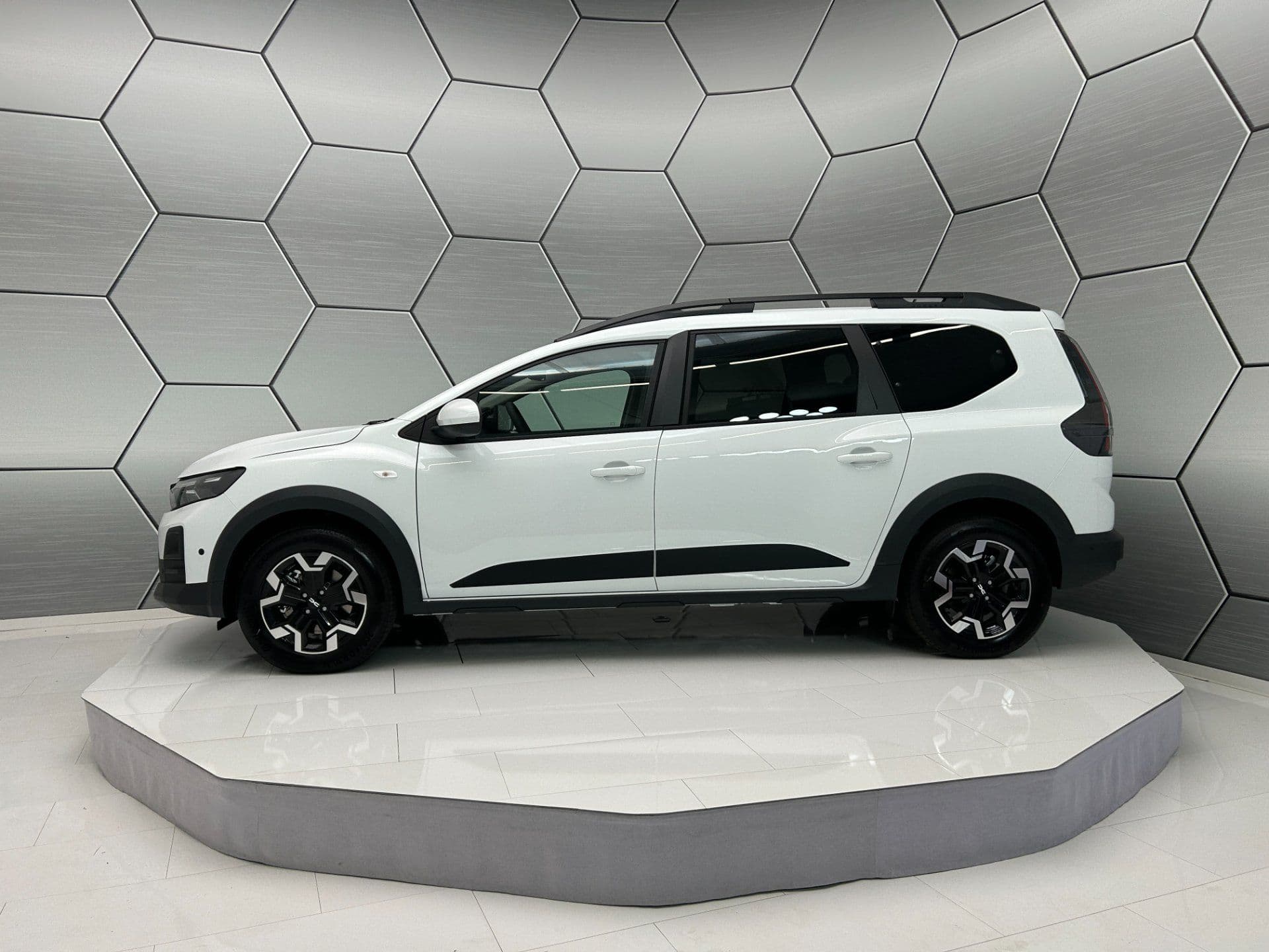 Dacia Jogger Journey hybrid 155 7-Sitzer 360° Sitzheizung Navi