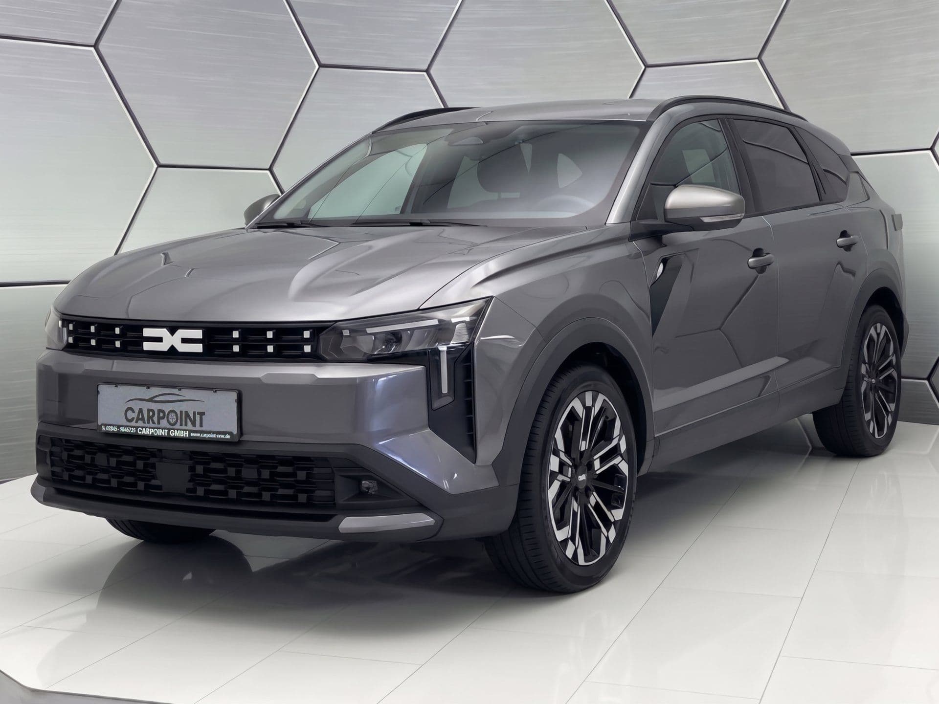 Dacia Striker Journey hybrid 150 4x4 City-Paket 19 Zoll
