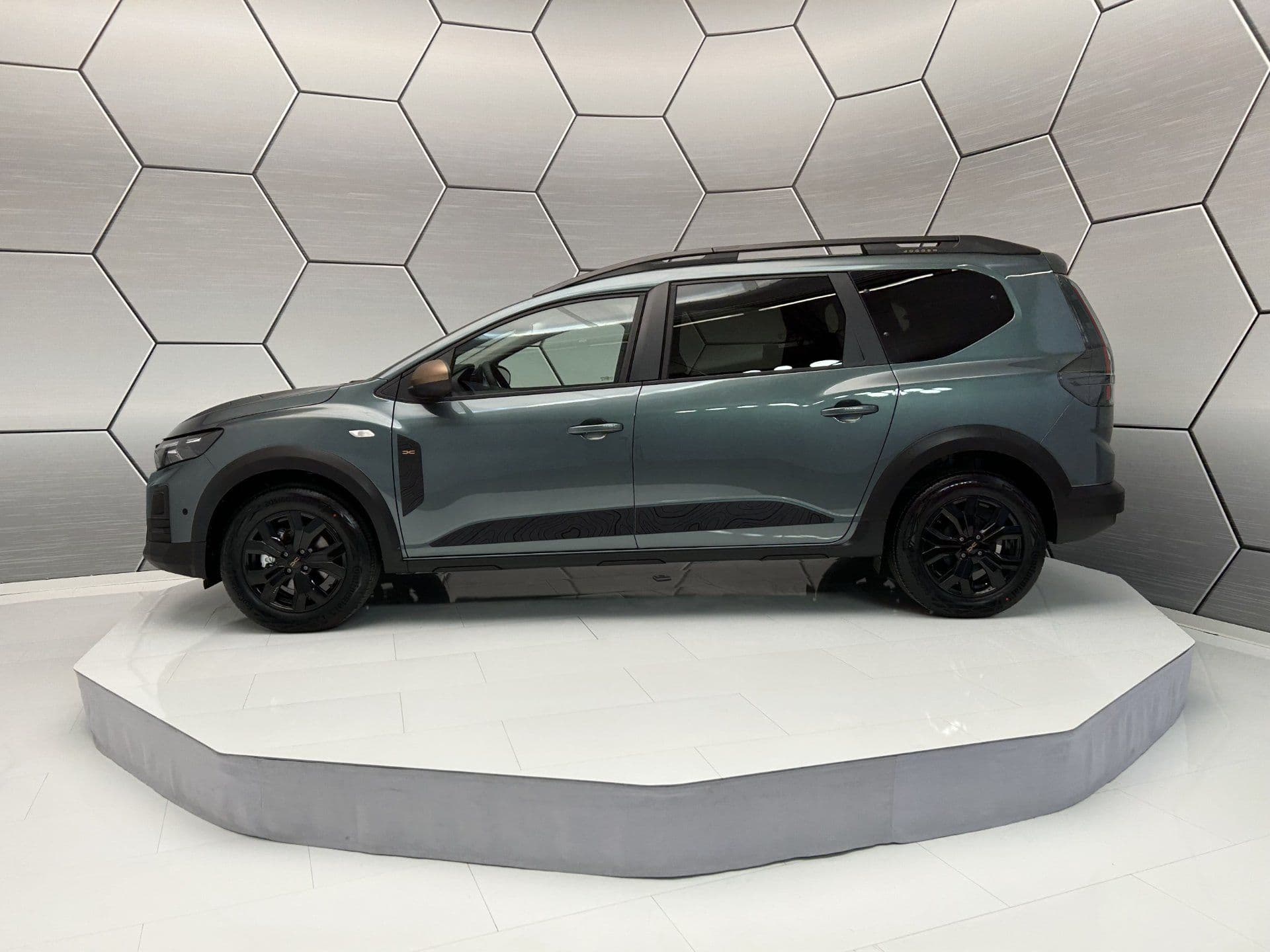 Dacia Jogger Extreme Eco-G 120 AT 7-Sitzer Driving Winterpaket Navi