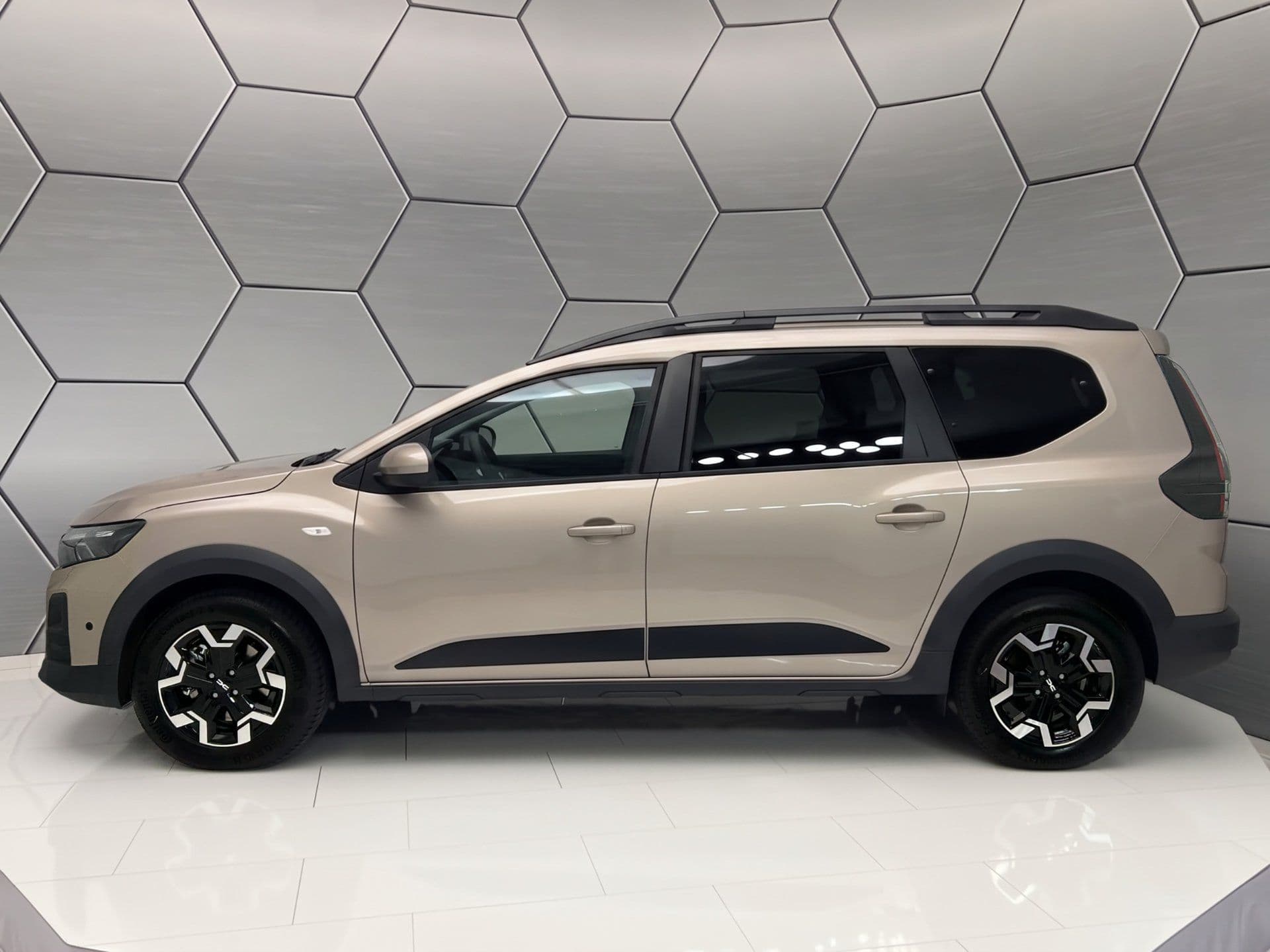 Dacia Jogger Journey hybrid 155 5-Sitzer 360° Sitzheizung