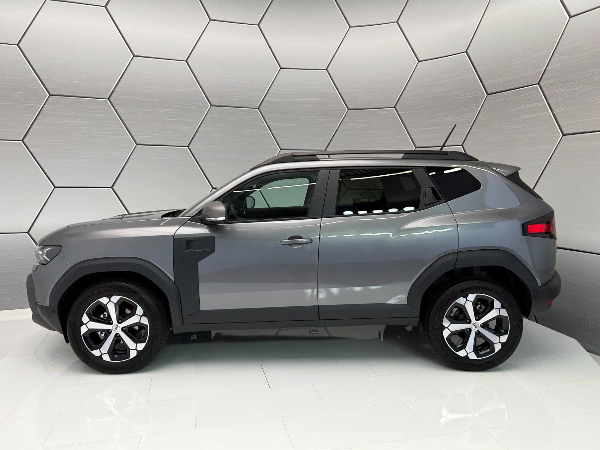 Dacia Duster Journey hybrid-G 150 4x4 Winter-Paket